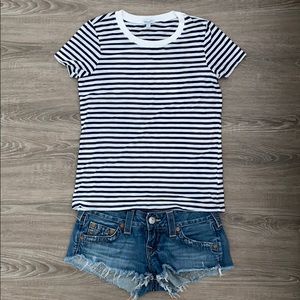 ❤️ Splendid Classic Navy and White Striped T-shirt NWOT